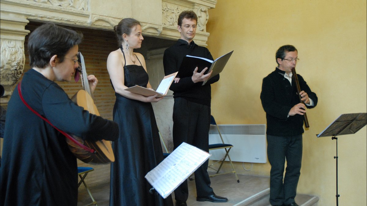 Jérémie Papasergio Et Elsa Frank : Hommage À Denis Raisin Dadre