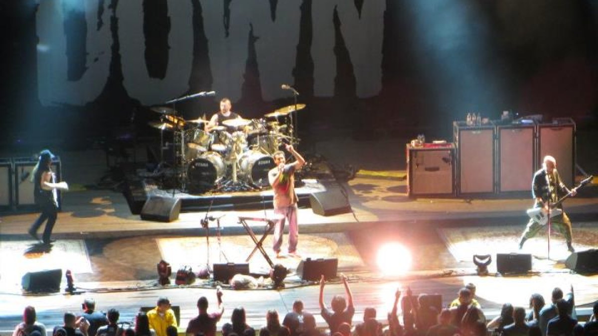 Steeven Corsini & Smack : Hommage À System Of A Down
